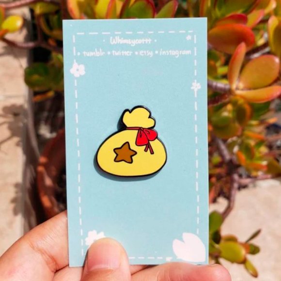 Animal Crossing Bell Bag Pin - Picture 1 of 3